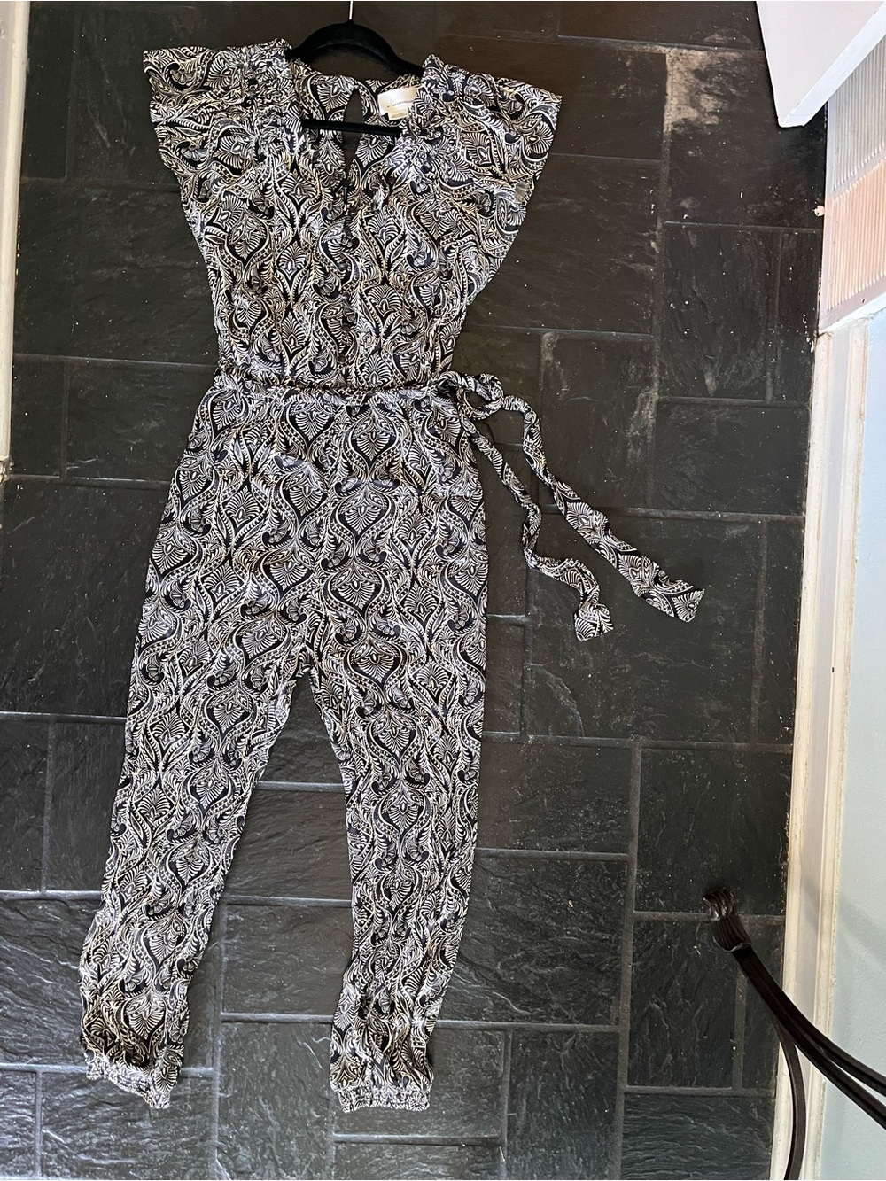 Anthropologie Black & White Paisley-Print V-Neck Tie-Waist Jumpsuit - Picture 5 of 11